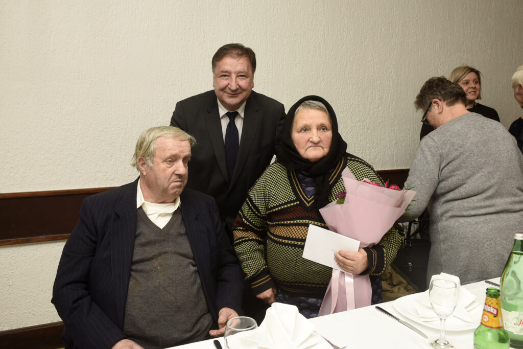 Na Dan zaljubljenih fešta za trideset parova 5 valentinovo lepoglava 14022025 07 photo by godar