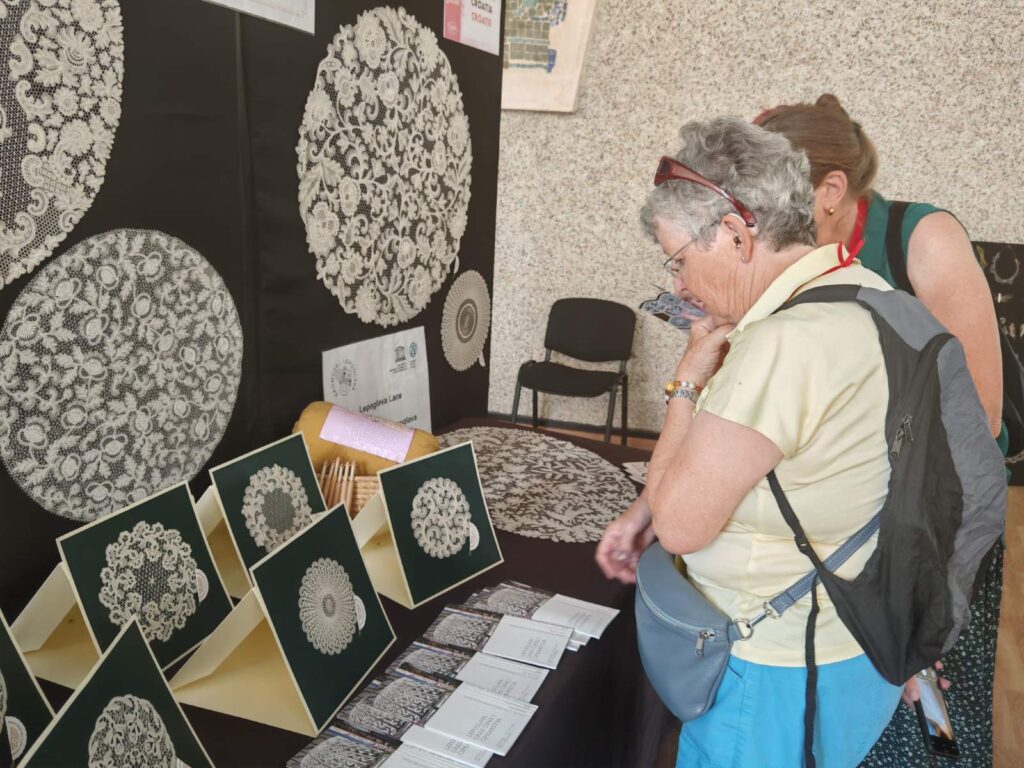 Lepoglavska čipka predstavljena na Kongresu čipke u Bugarskoj 4 viber slika 2025 08 17 16 07 07 152