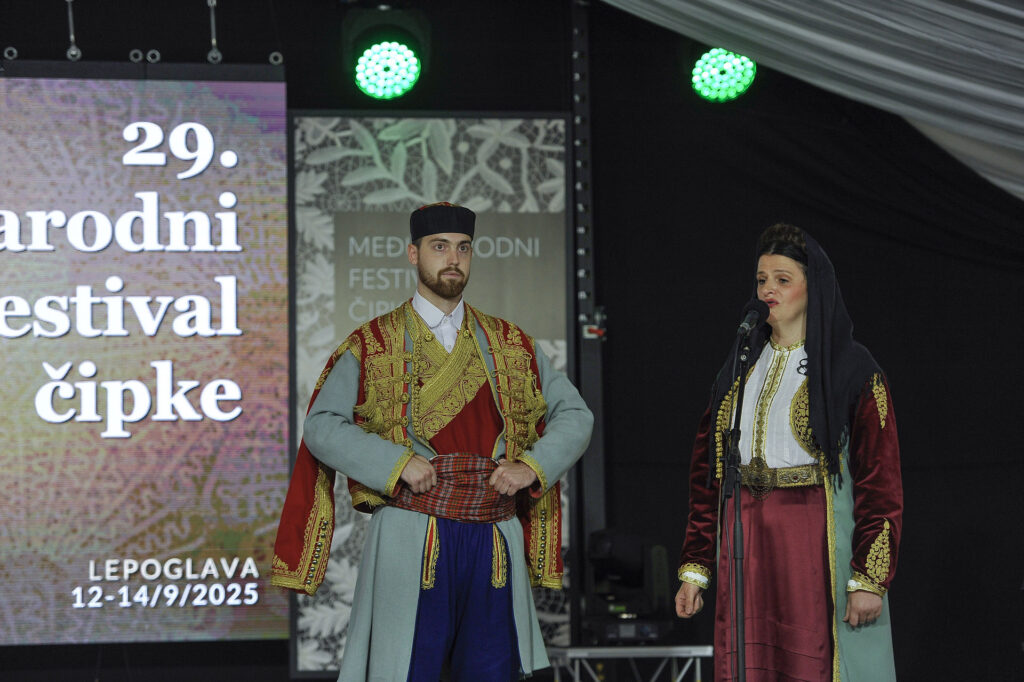 Predstavljena vrijedna baština zemlje - partnera 17 festival cipka lep 28 13092025 photocopyright by darko gorenak godar